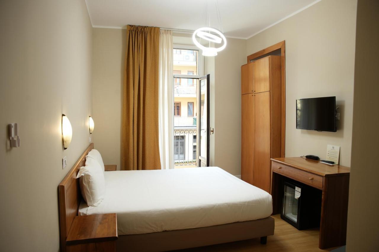 Hotel Montevecchio トリノ エクステリア 写真