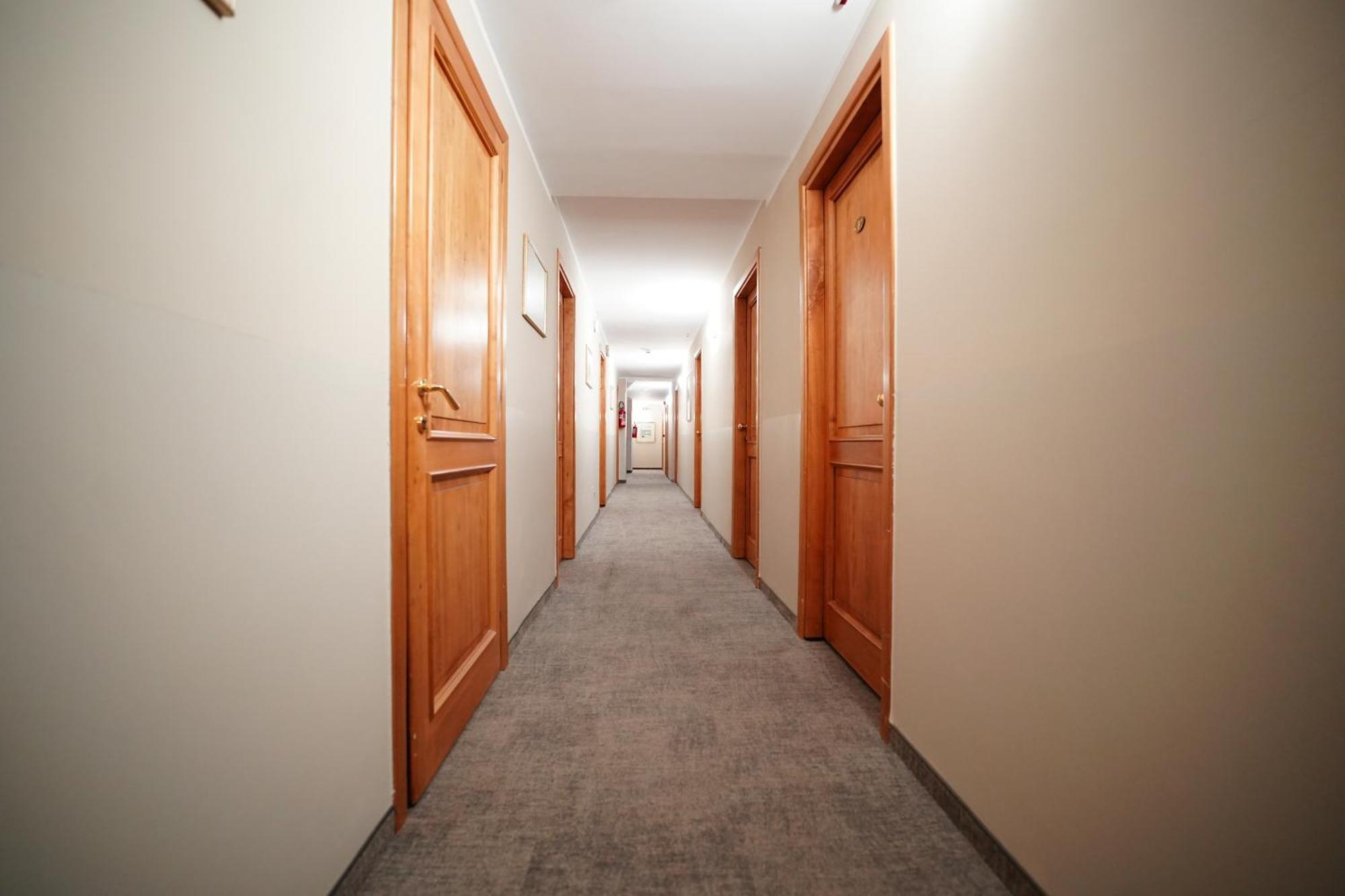 Hotel Montevecchio トリノ エクステリア 写真