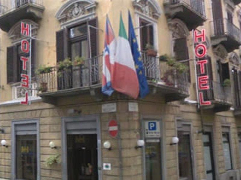 Hotel Montevecchio トリノ エクステリア 写真